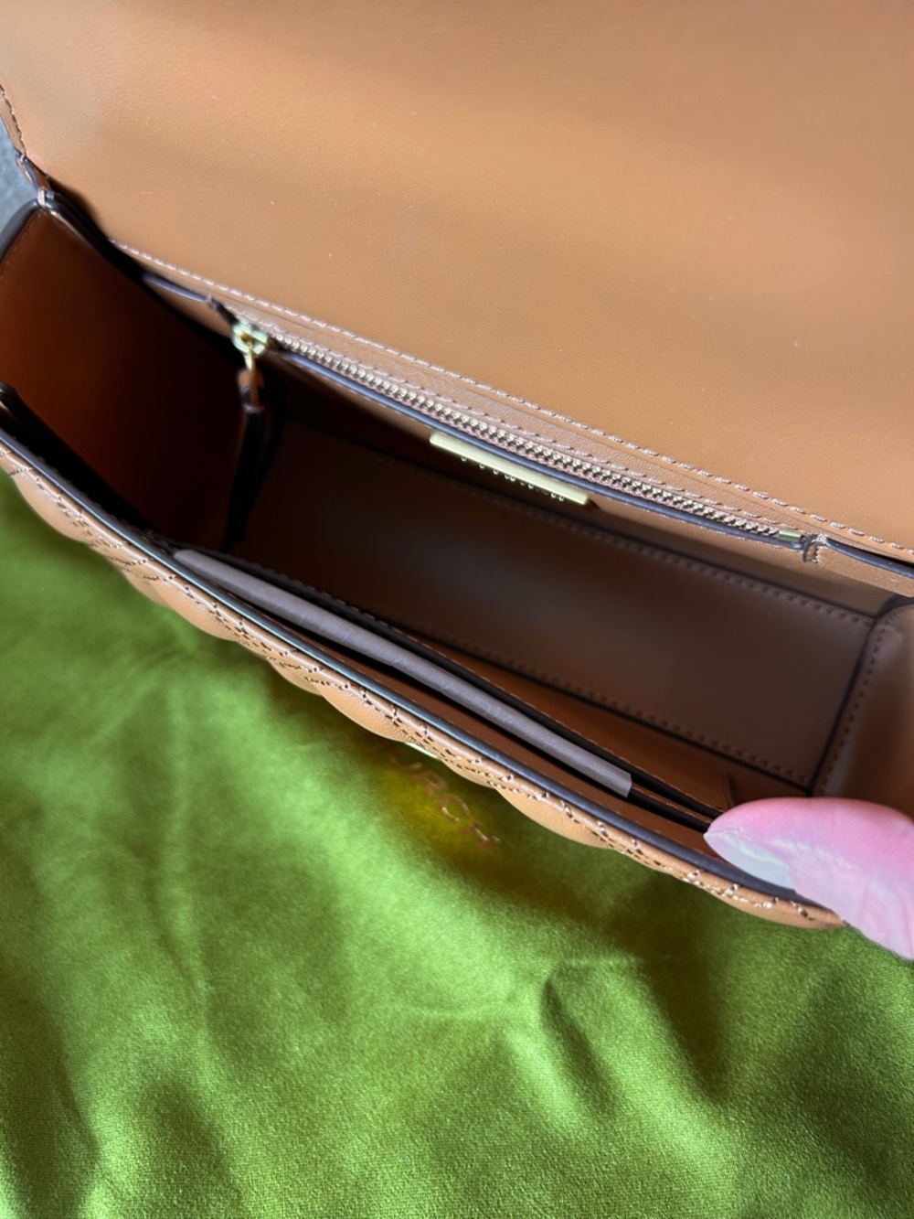 NWT🧡Tory Burch Small Fleming Shoulder Bag Convertible Chain Kobicha Brown 75576 - Picture 4 of 8